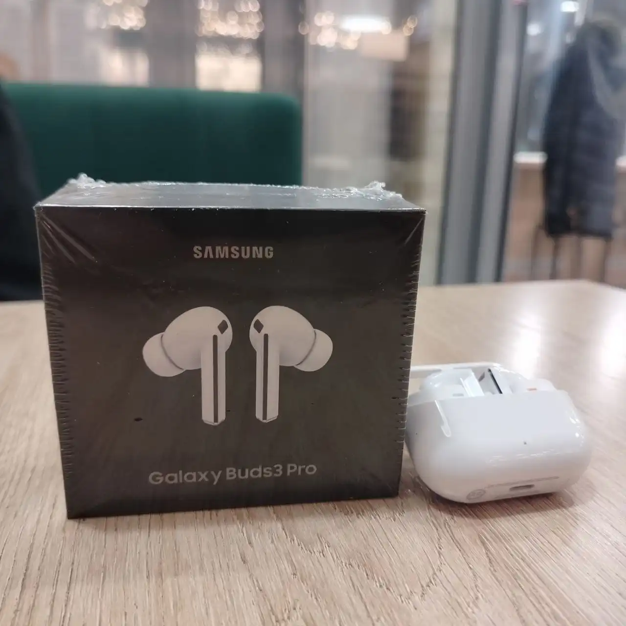 Продам за 700 рублей - Барахолка в Якутск