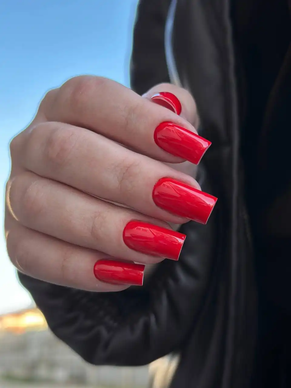 Услуги маникюра