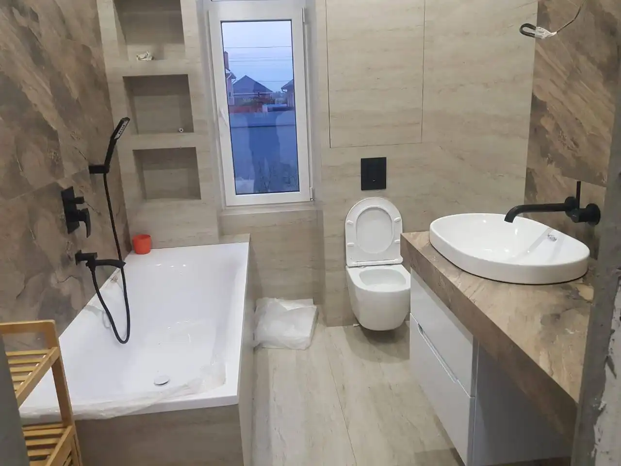 Услуги мастера-плиточника с 15-летним опытом