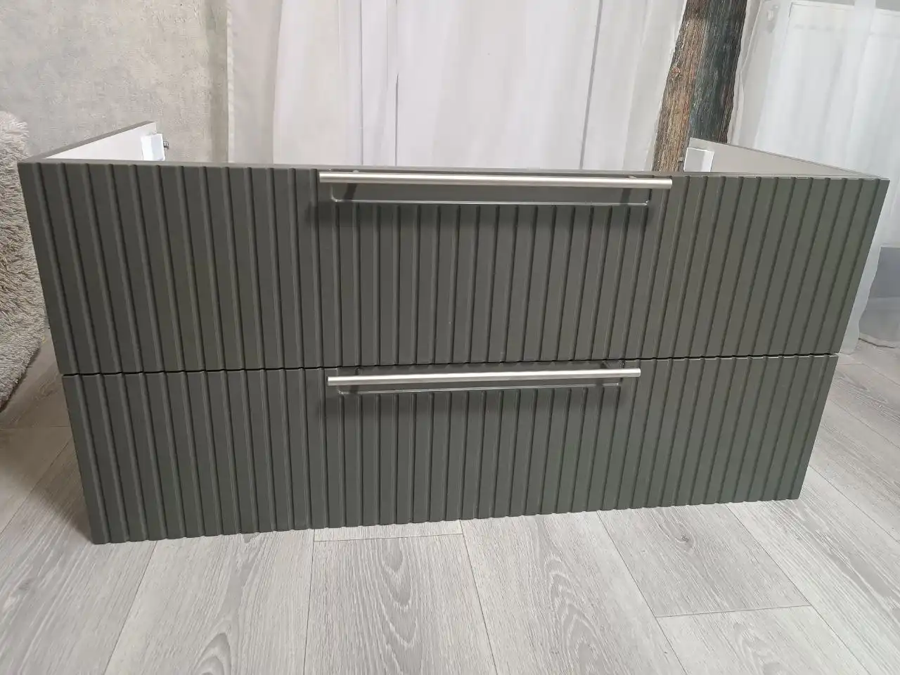 Продам тумбу под раковину