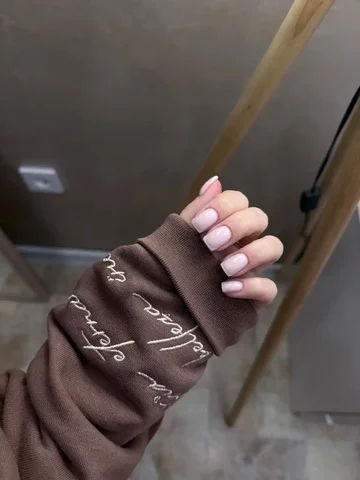 Профессиональный маникюр в Краснодаре - Работа в Краснодар