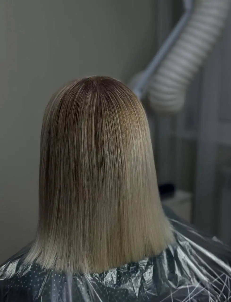 Услуги по восстановлению и уходу за волосами