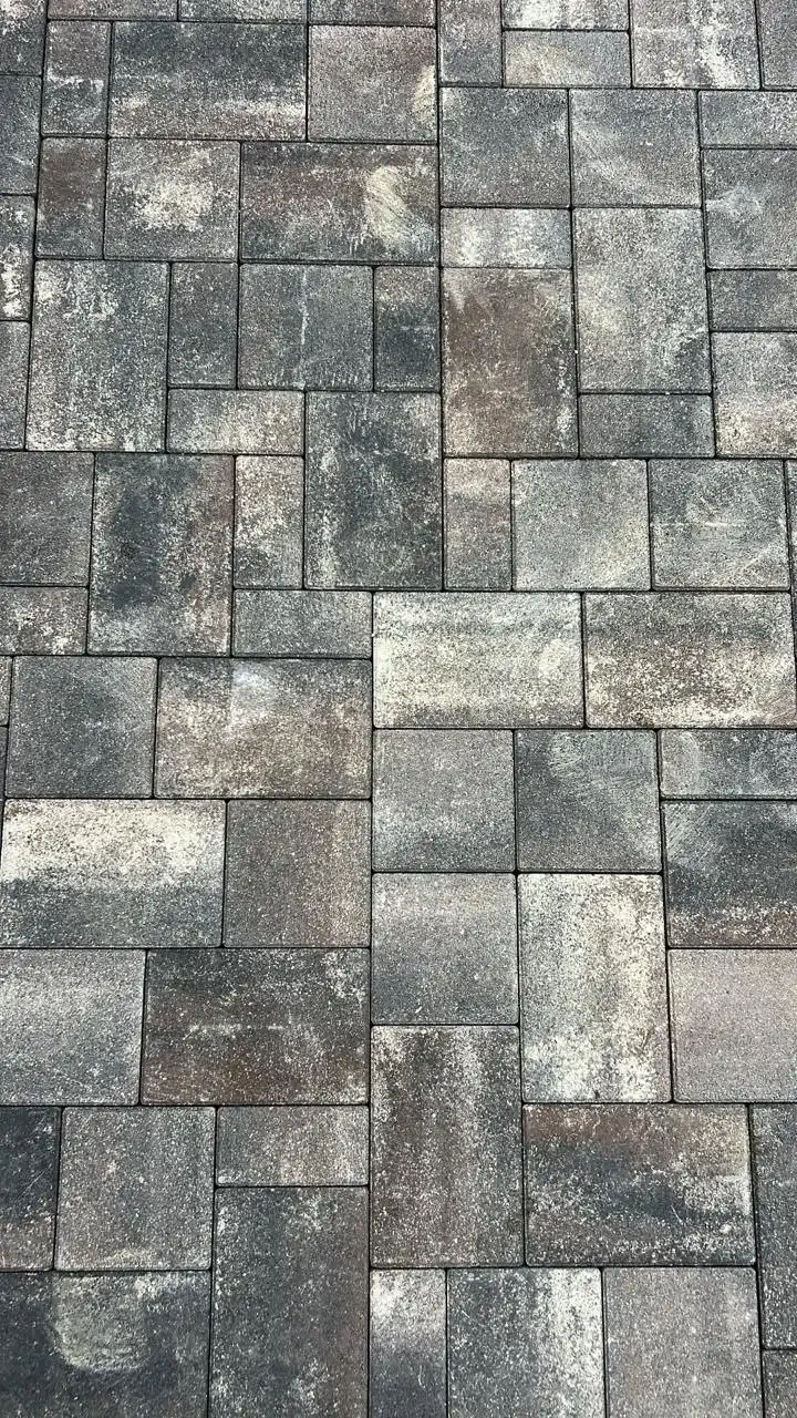 Укладка тротуарной плитки и благоустройство территории в Краснодаре