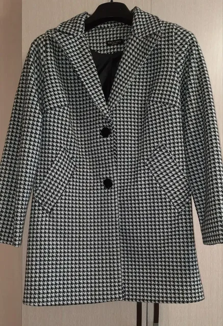 Женский утепленный пиджак/жакет размер 46-48 - Украшения в Краснодар