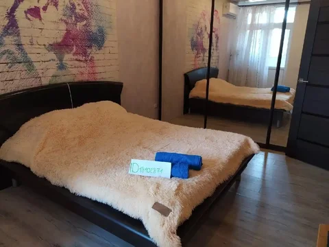 Сдается однокомнатная квартира посуточно в Краснодаре - Недвижимость в Краснодар