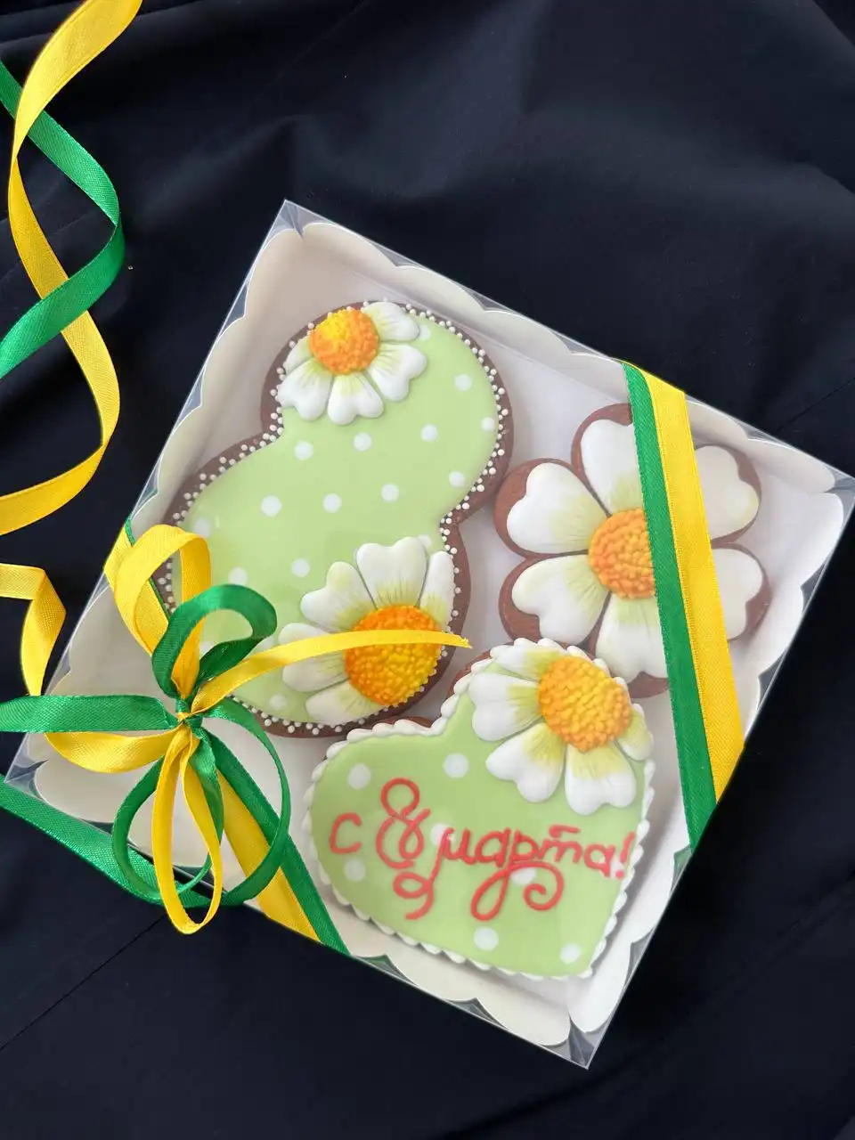 Ароматные имбирные пряники к 8 марта с ручной росписью - Ручная работа (Хобби и отдых) в Краснодар