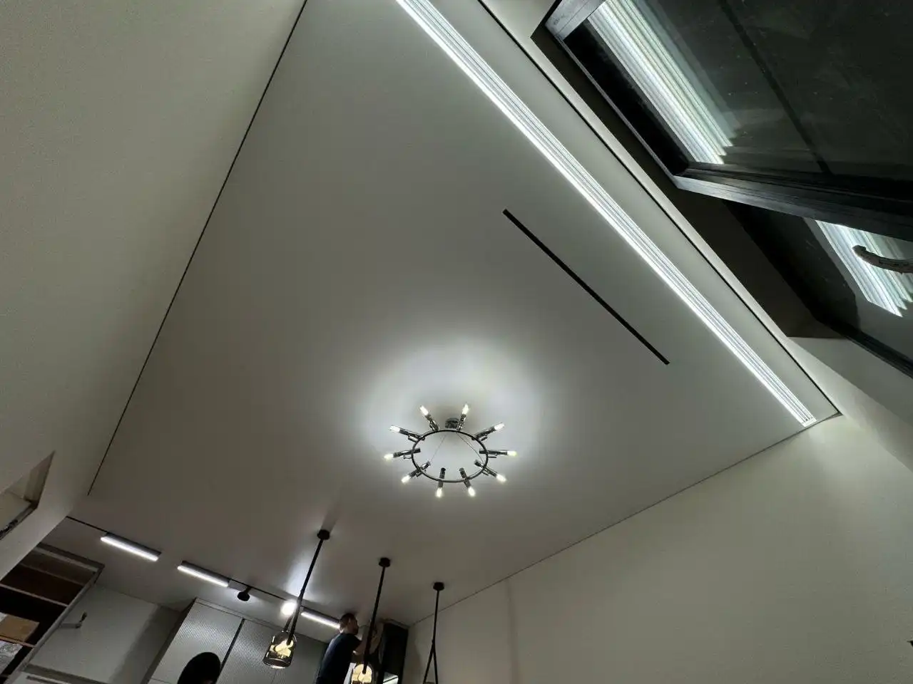 Услуги по установке натяжных потолков - Ремонт и отделка (Услуги) в Краснодар