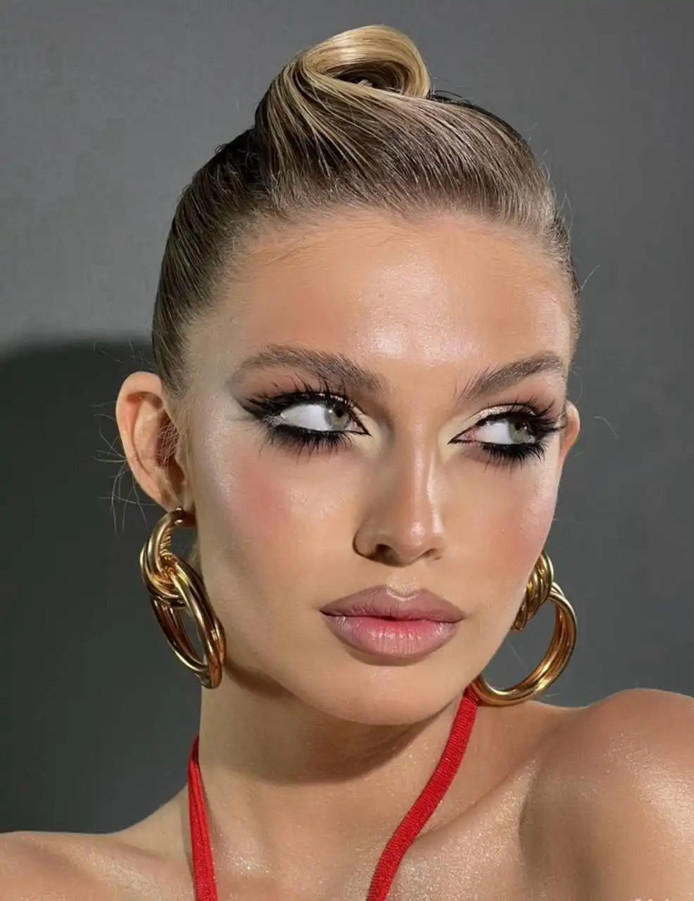 Макияж, прическа, образ, обучение визажистов и услуги бровиста в Краснодаре - Красота и здоровье (Услуги) в Краснодар