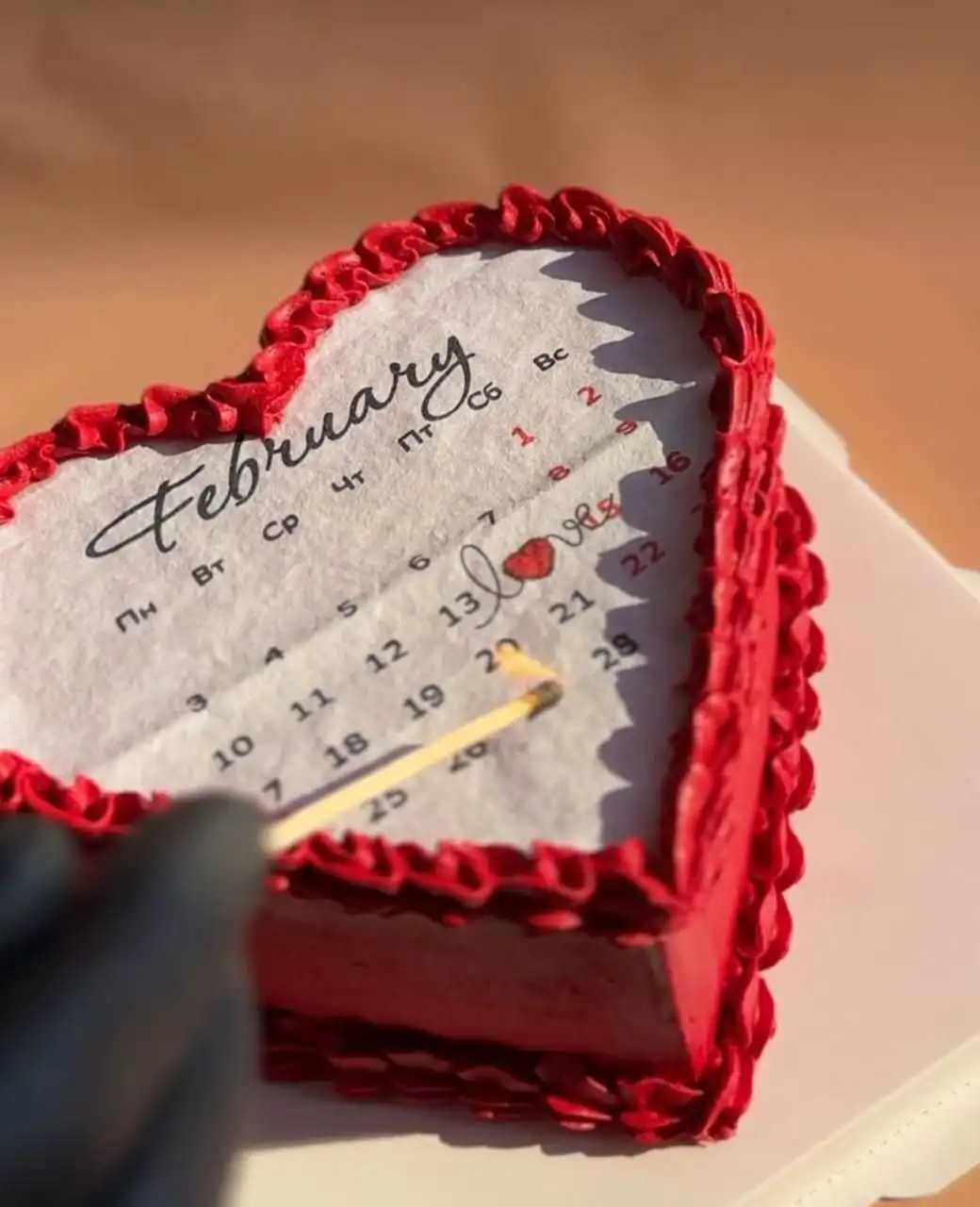 Торт сердце с пиробумагой 1кг - Кондитерские изделия (Барахолка) в Краснодар