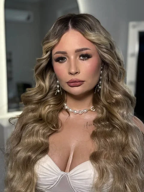 Услуги макияжа, прически, обучения визажистов и бровиста в Краснодаре - Фотография в Краснодар