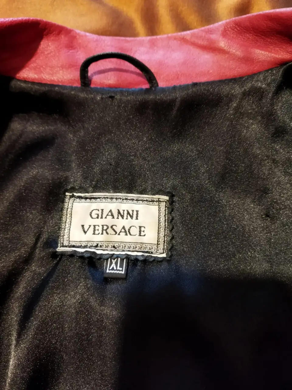 Женский кожаный плащ GIANNI VERSACE - Верхняя одежда (Одежда) в Краснодар