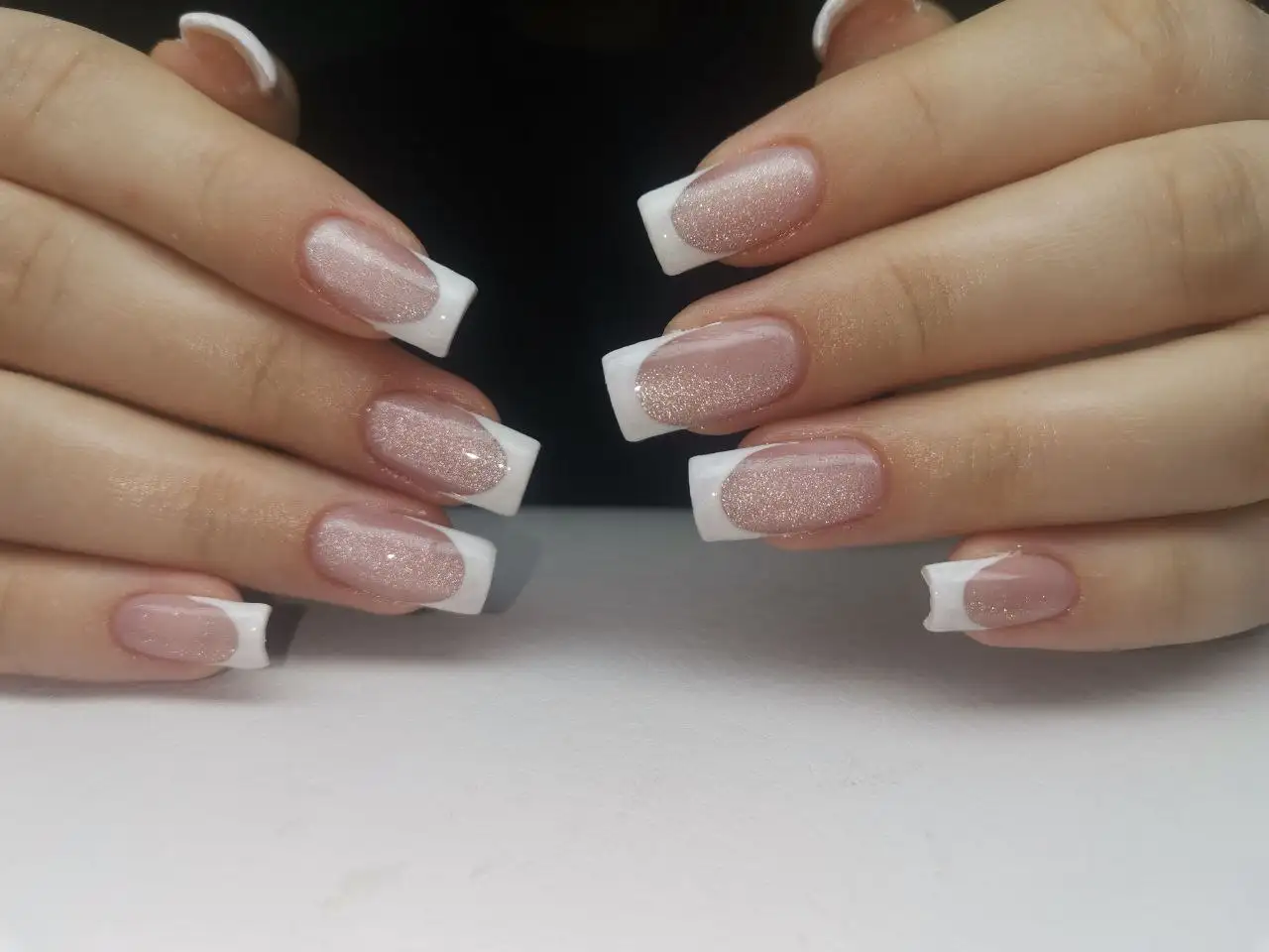 Услуги маникюра и педикюра в Краснодаре - Красота и здоровье (Услуги) в Краснодар