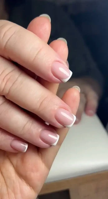 Маникюр с укреплением гелем в Любимово - Обучение массажу в Краснодар