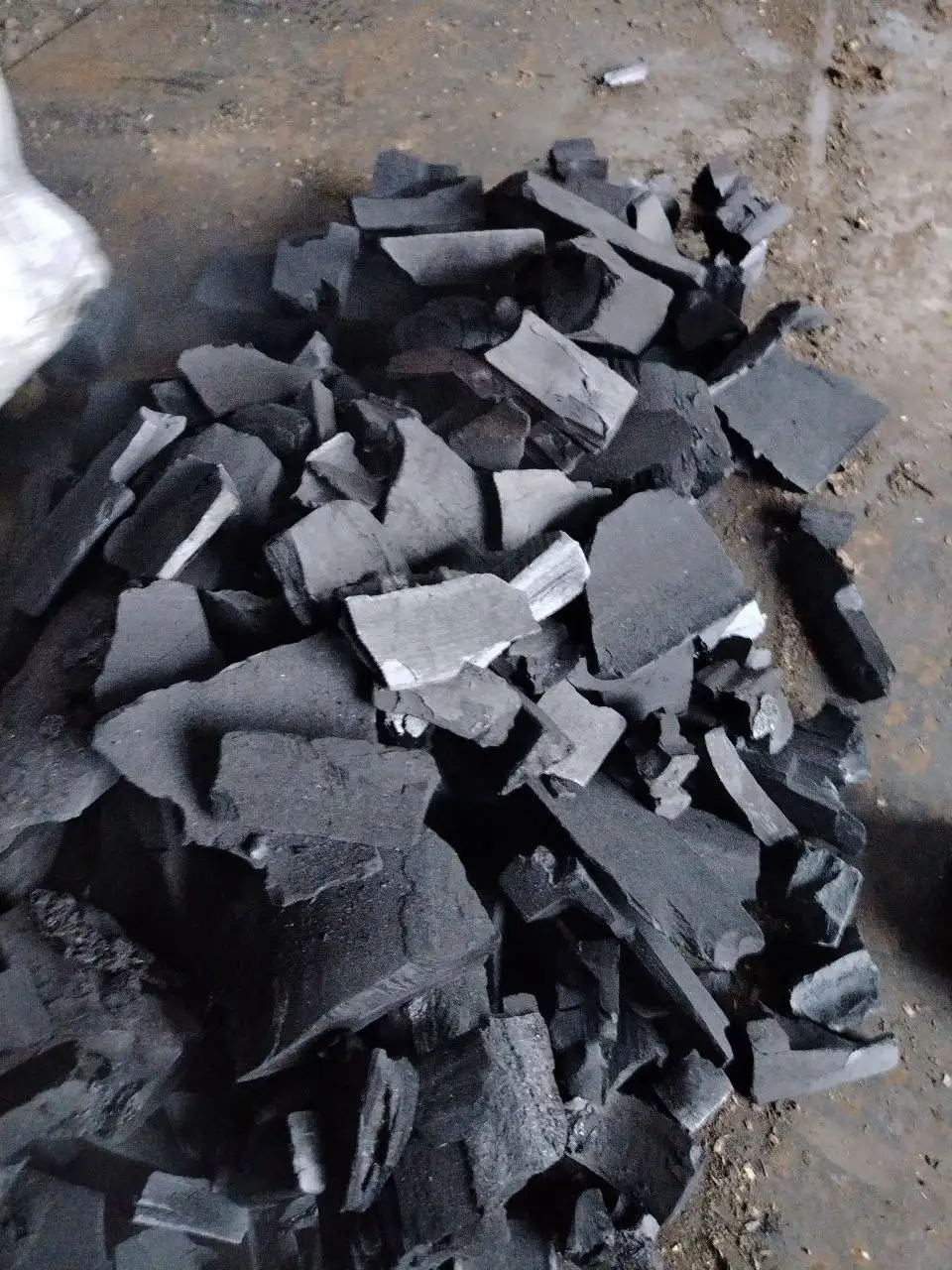 Натуральный березовый уголь от производителя в Вологодской области - Уголь (Барахолка) в Краснодар
