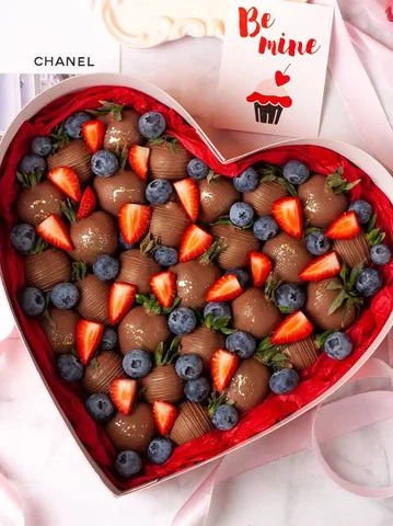 Наборы ягод и фруктов в шоколаде с доставкой - Барахолка в Краснодар