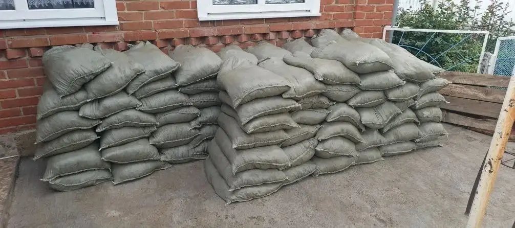 Продажа перегноя мешками с доставкой - Удобрения (Для дома и дачи) в Краснодар