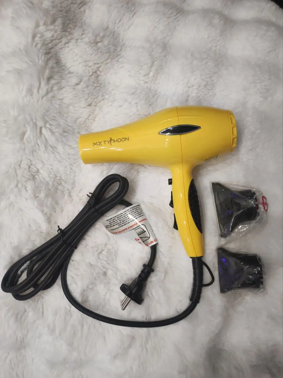 Новый профессиональный фен в коробке - Электроника в Краснодар