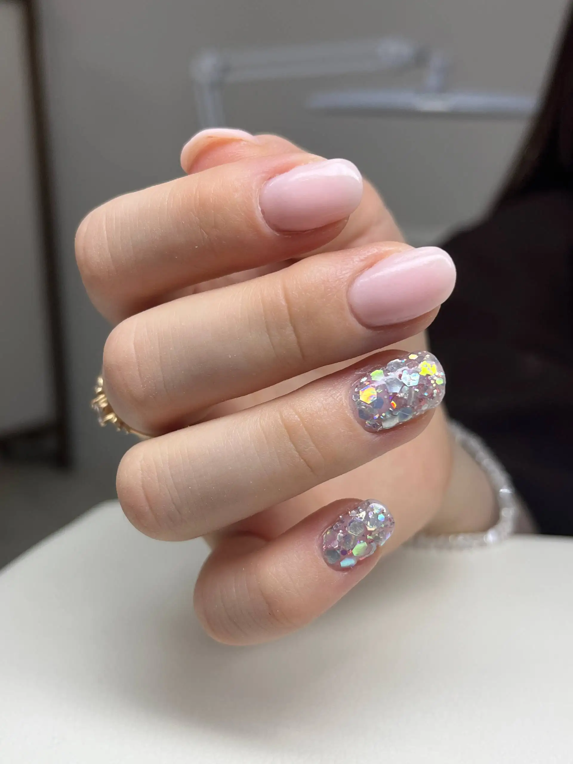 Маникюр титановыми ногтями без УФ лампы - Маникюр (Услуги) в Краснодар