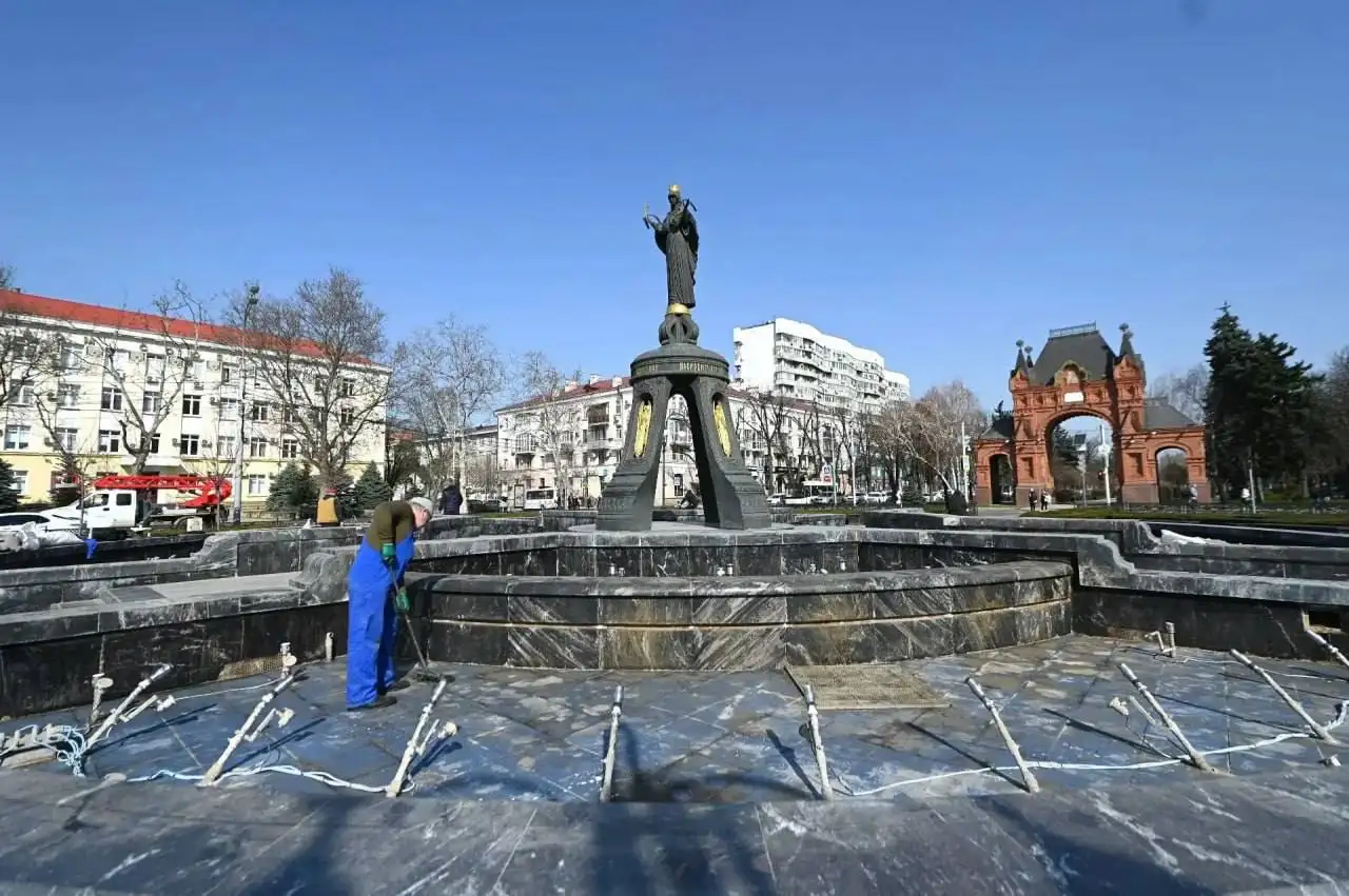 Запуск фонтанов в Краснодаре к майским праздникам - Услуги в Краснодар