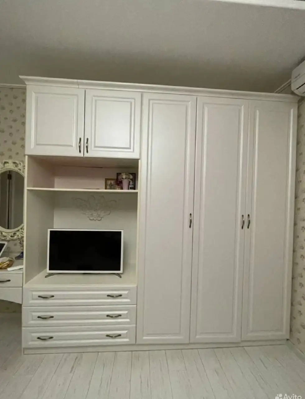 Продажа шкафа 250x245x50 - Мебель (Для дома и дачи) в Краснодар