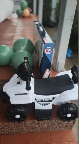 Продам новый детский электроквадроцикл на аккумуляторе - Электромобили в Краснодар