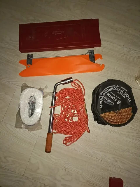 Инструменты и свечи для авто после продажи - Автоинструменты в Краснодар