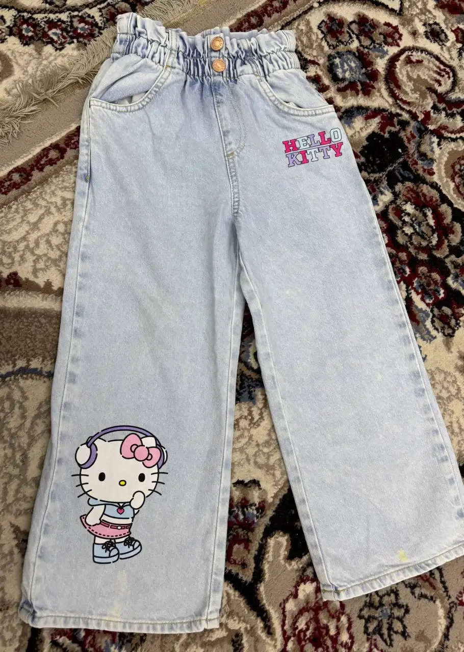 Новые джинсы Hello Kitty - Джинсы (Одежда) в Краснодар