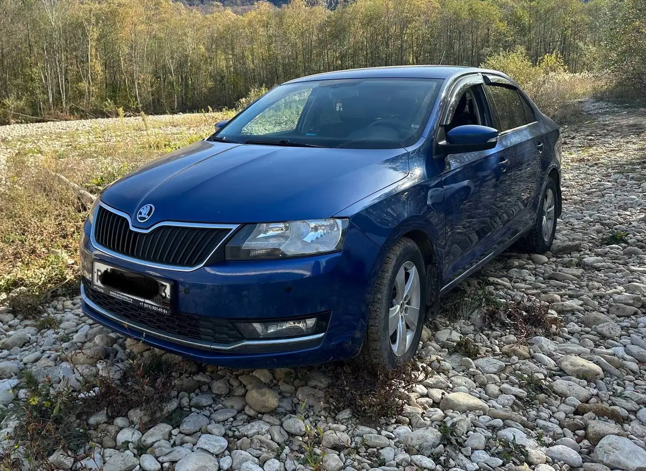 Шкода Рапид 2017, полностью обслужен - Легковые автомобили (Авто) в Краснодар
