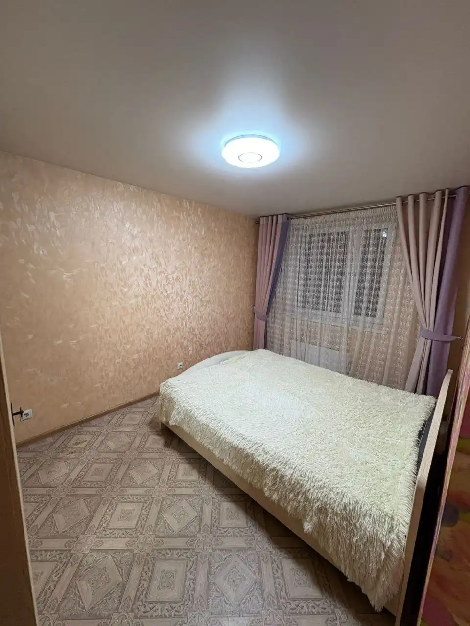 Сдам двухкомнатную квартиру возле метро Козья слобода