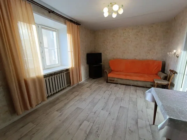 Сдается двухкомнатная ленинградка в Ново-Савиновском районе Казани - Недвижимость в Казань