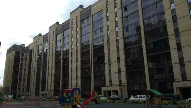 Сдается 2-комнатная квартира на Рауиса Гареева 94