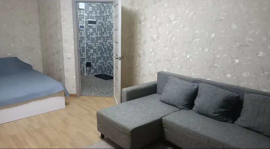 Сдам однокомнатную квартиру посуточно в Казани