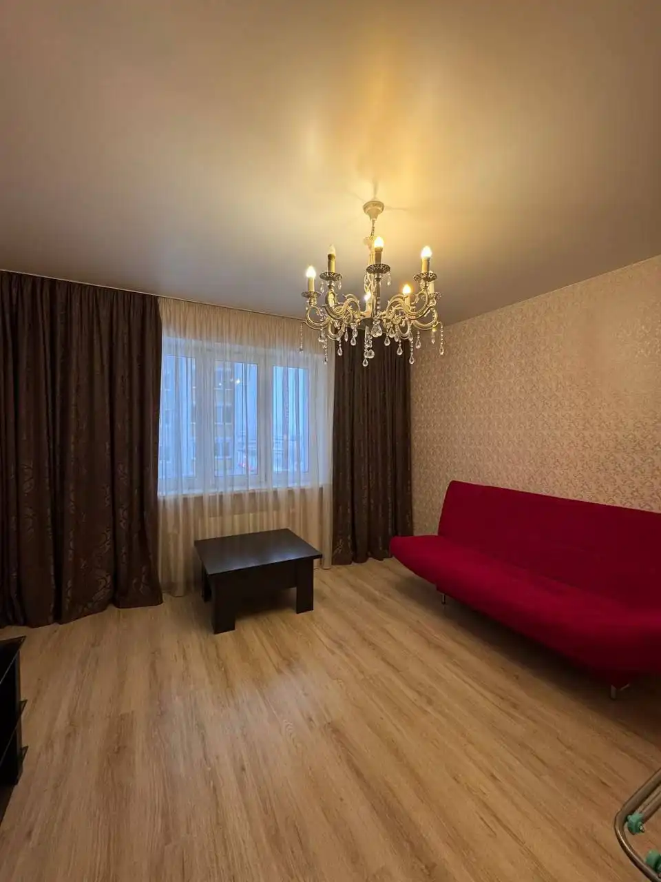 Сдается просторная 2-комнатная квартира 64 кв.м в Казани