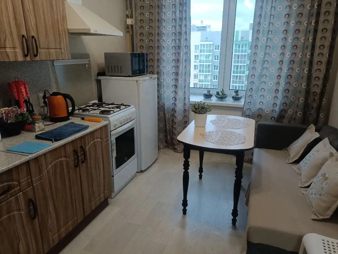 Сдам однокомнатную квартиру посуточно