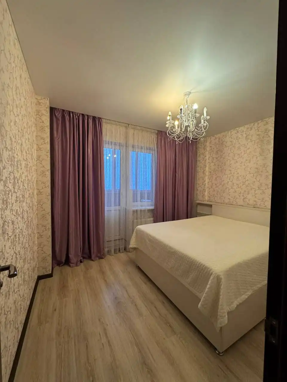 Сдам 2-комнатную квартиру 64 кв.м в ЖК 21 Век