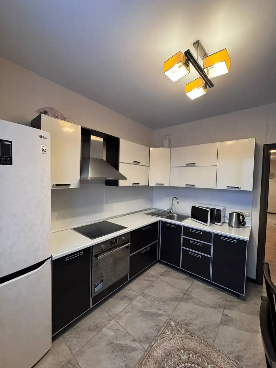 Сдам 2-комнатную квартиру 64 кв.м в ЖК 21 Век