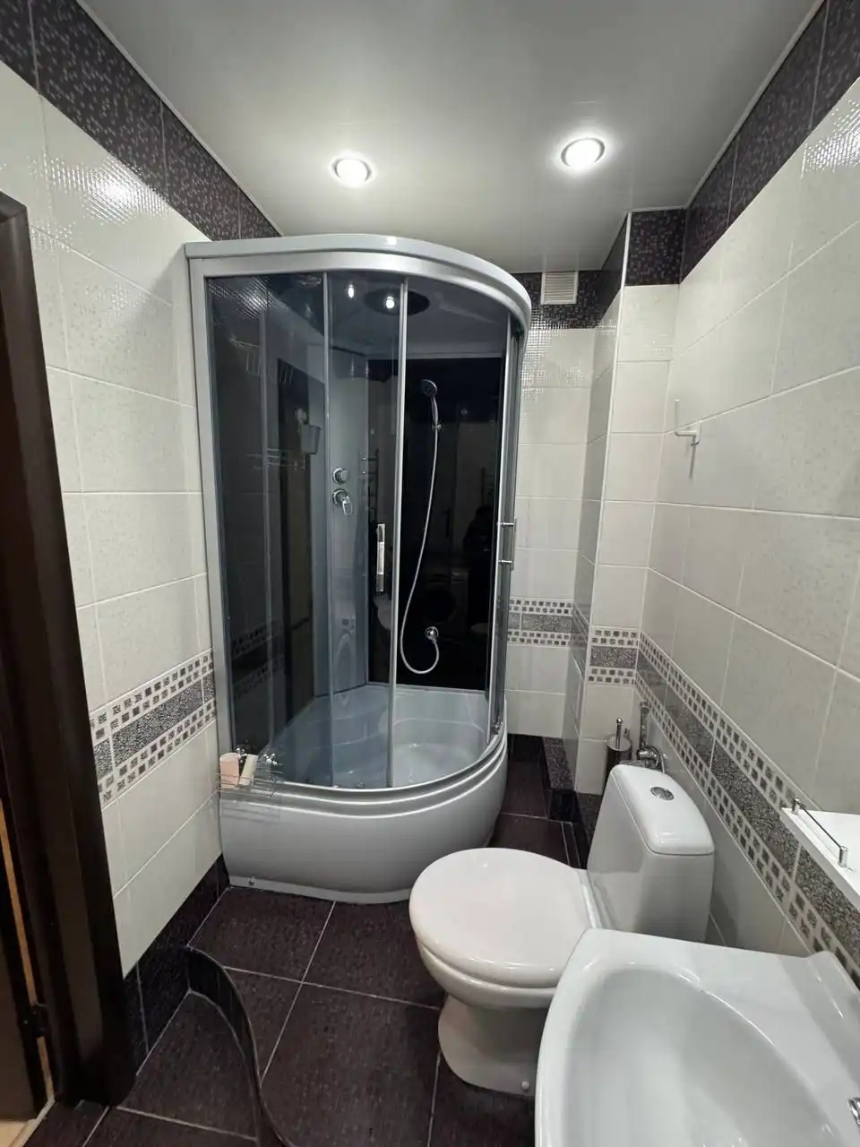 Сдам 2-комнатную квартиру 64 кв.м в ЖК 21 Век