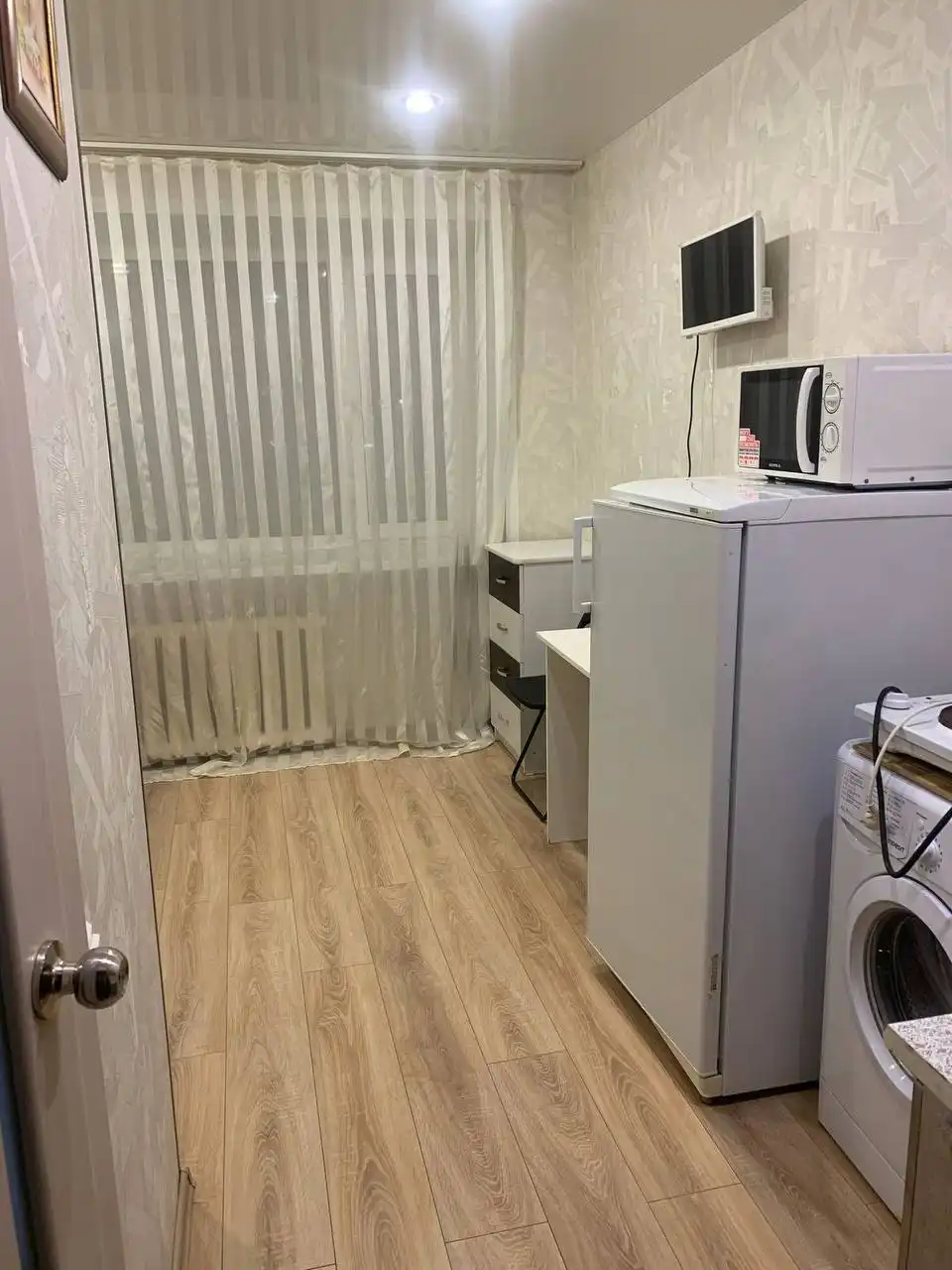 Сдам гостинку на Патриса Лумумбы 49 в Советском районе