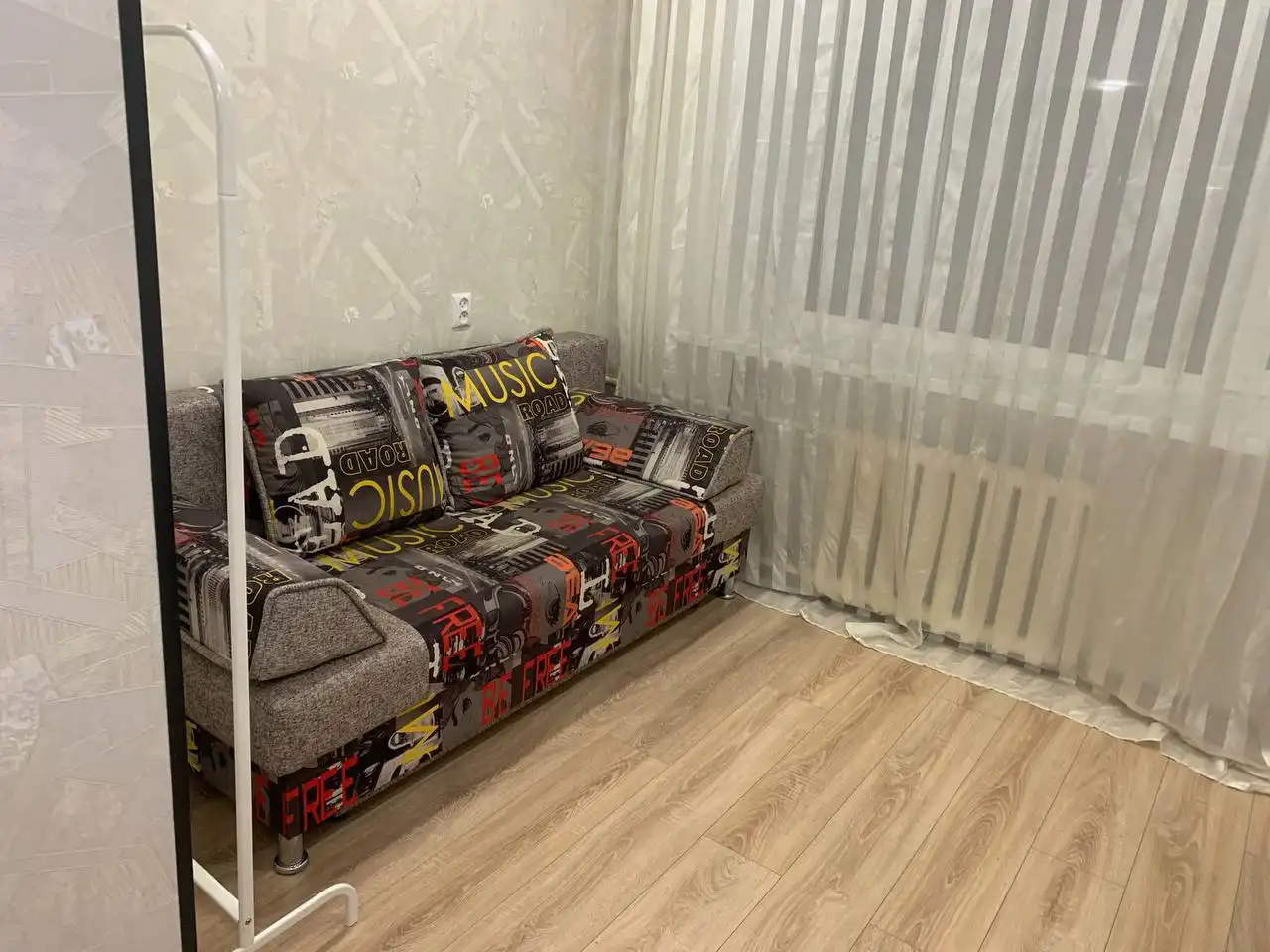 Сдам гостинку на Патриса Лумумбы 49 в Советском районе