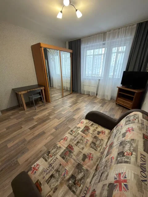 Аренда квартиры в Казани, район Советский, улица Сахарова 18 - Аренда посуточная в Казань