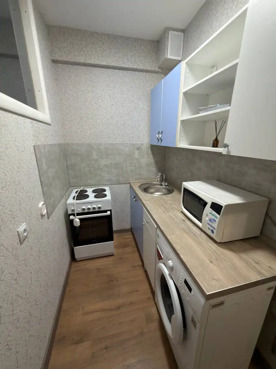 Аренда квартиры в Казани, район Советский, улица Сахарова 18 - Аренда жилья (Недвижимость) в Казань