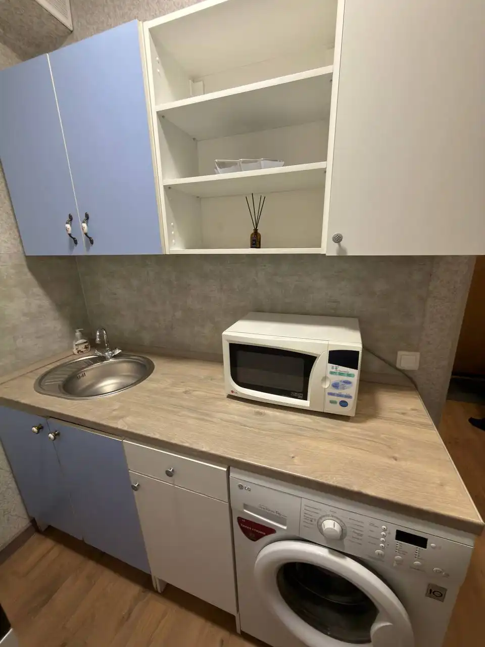 Аренда квартиры в Казани, район Советский, улица Сахарова 18 - Аренда жилья (Недвижимость) в Казань