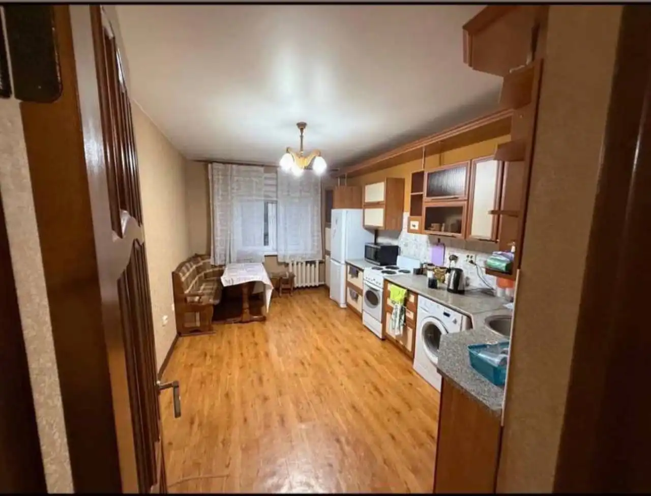 Сдается однокомнатная квартира в высотном доме в Казани - Аренда квартир (Недвижимость) в Казань