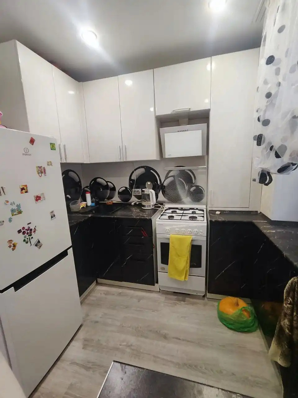 Сдается квартира 25+ кв.м с ремонтом и техникой на длительный срок - Аренда квартир (Недвижимость) в Казань