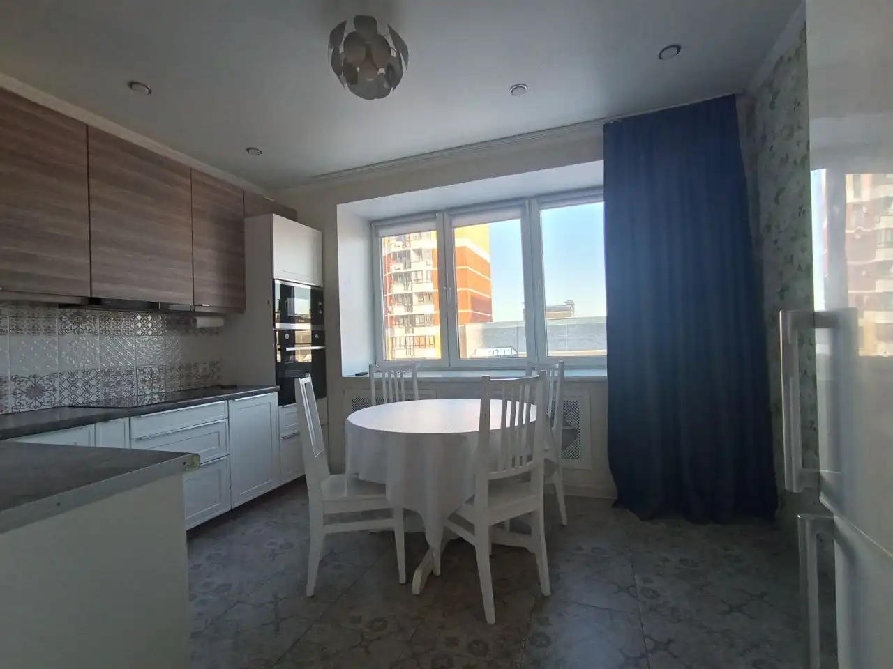 Сдается 1-комнатная квартира в ЖК МЧС в Казани - Аренда квартир (Недвижимость) в Казань