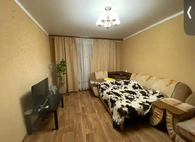 Сдам комнату в 2-х комнатной квартире в Советском районе Казани - Снять в Казань