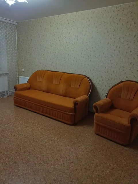 Сдам двухкомнатную квартиру 64 кв.м на долгий срок - Снять в Казань