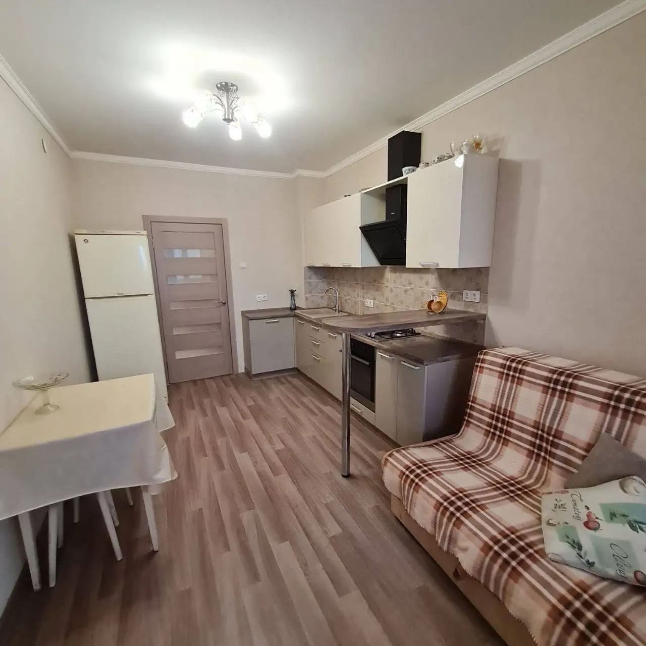 Сдам квартиру в Ново-Савиновском районе Казани - Аренда квартир (Недвижимость) в Казань