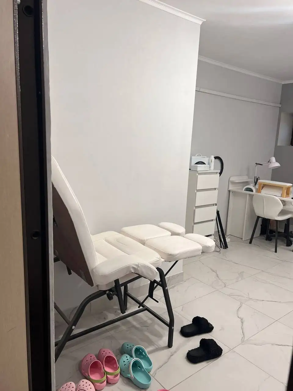 Аренда места мастера по маникюру - Аренда рабочего места (Услуги) в Казань