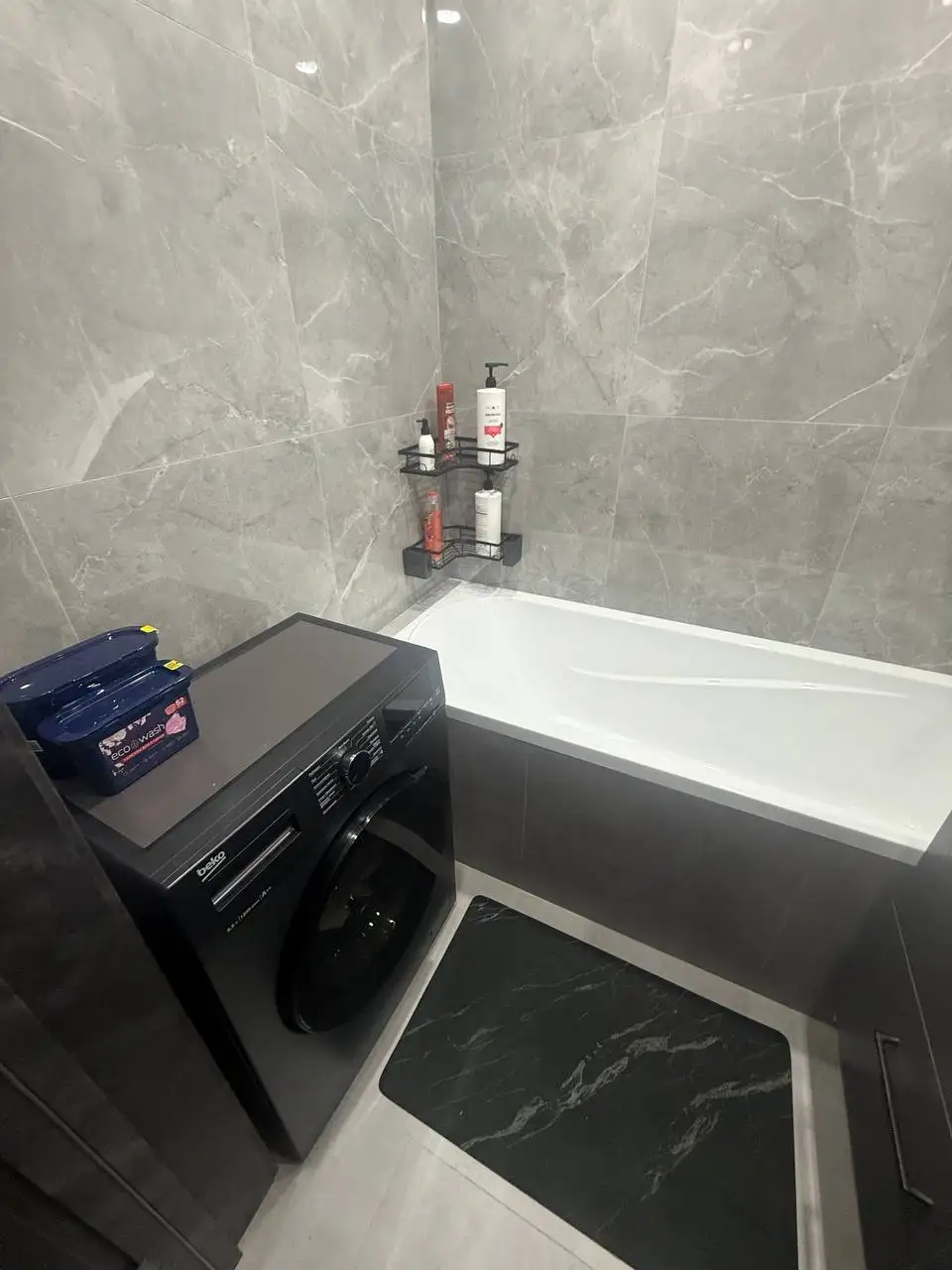 Сдам комнату девушке в Казани - Снять (Недвижимость) в Казань